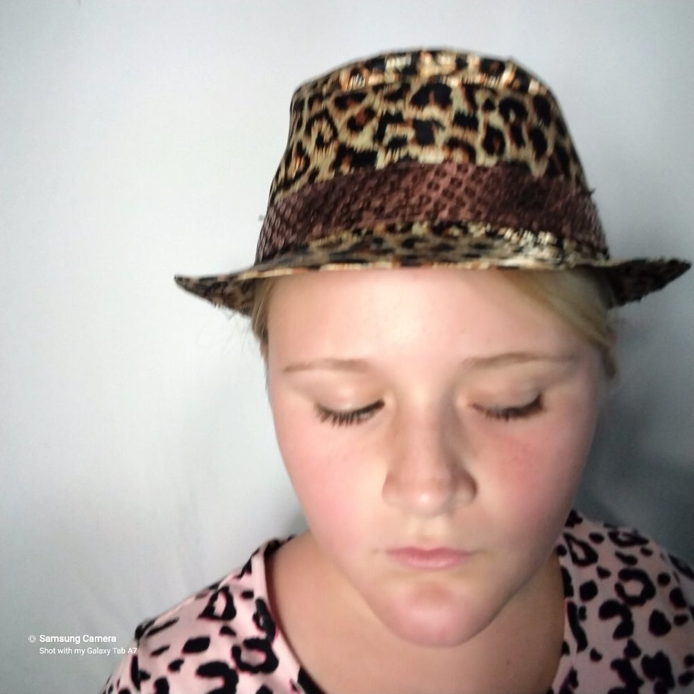 Women Hand Made Brown & Gold 7" Fedora 1.5" Brim & 1" Brown Sequined Band NWT